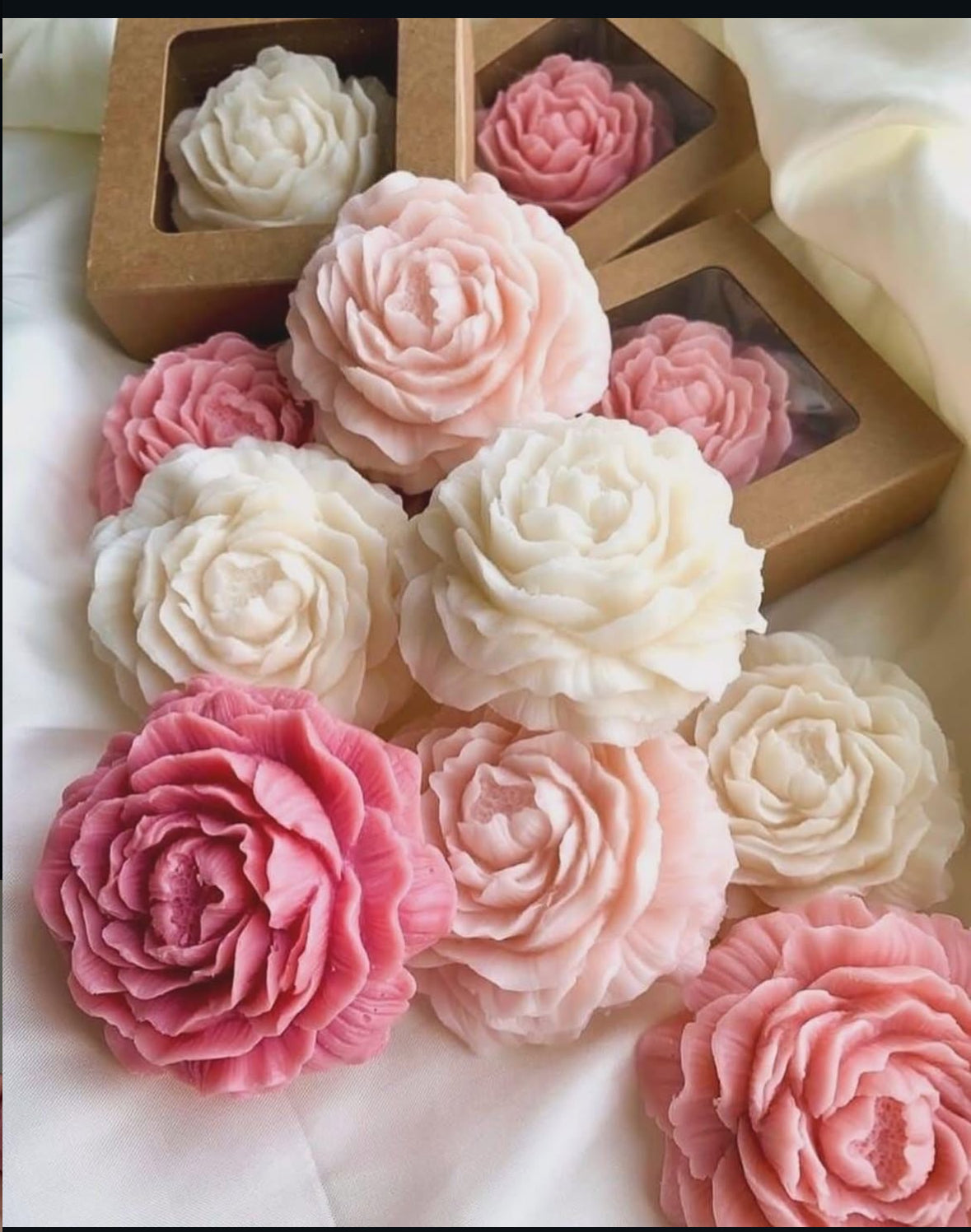 Blooming Peony Candle