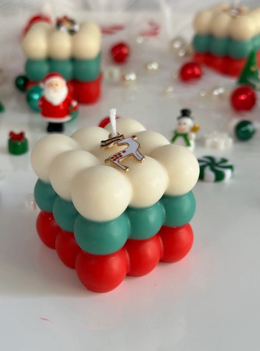 Merry Bubbles Candle
